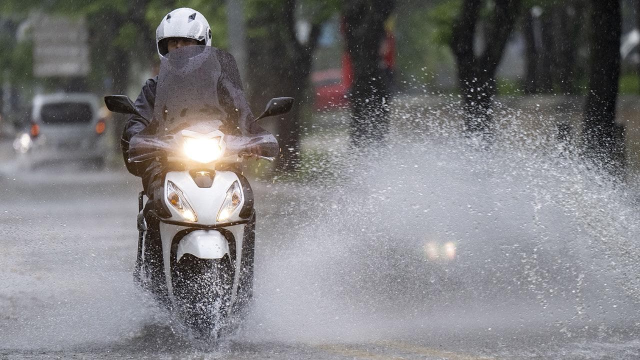 Kocaeli'de Şiddetli Yağış Nedeniyle Motosikletlere Trafik Yasağı