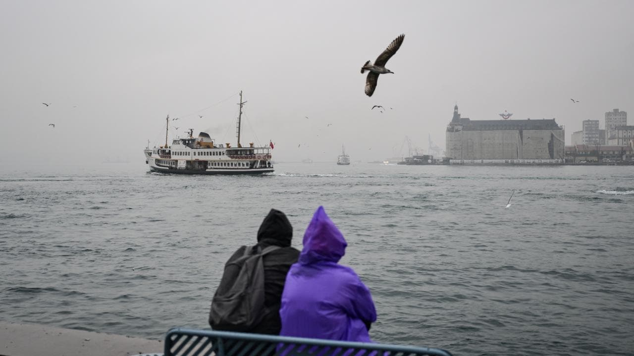 İstanbul için sağanak ve fırtına alarmı