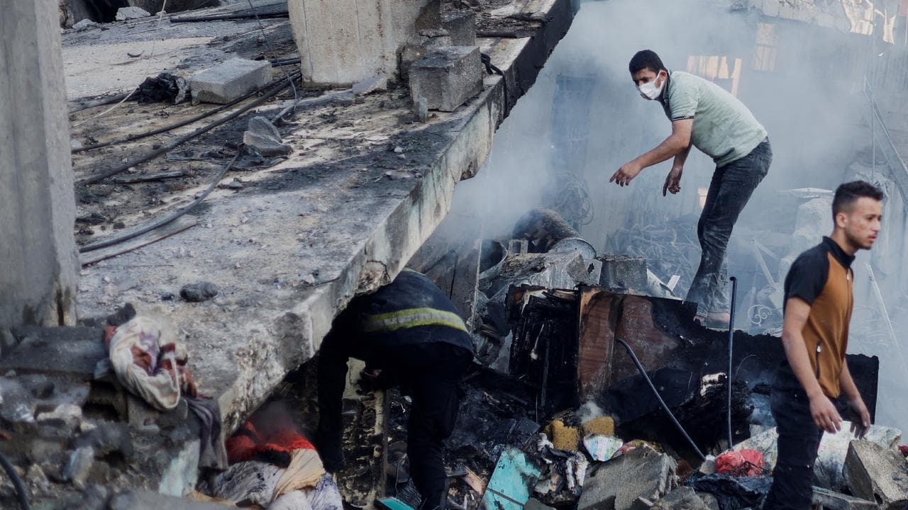 İsrail'in Gazze'deki Saldırılarında 8 Filistinli Yaşamını Yitirdi