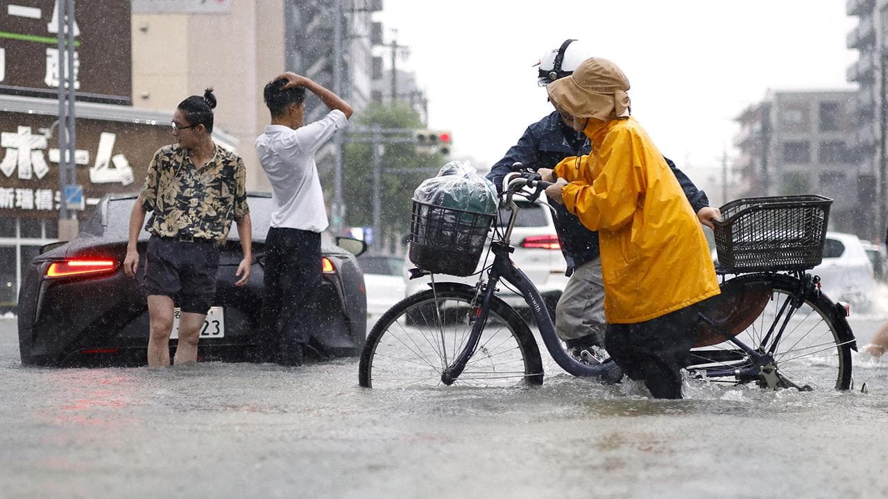 Tokyo'da Tarihi Yağmur Rekoru: 35 Gün Aralıksız Yağdı
