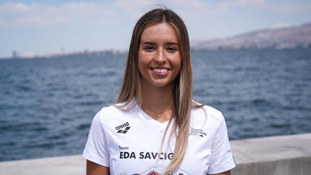 Milli Sporcu Eda Savcıgil Catalina Kanalı'nı Çifte Rekorla Geçti