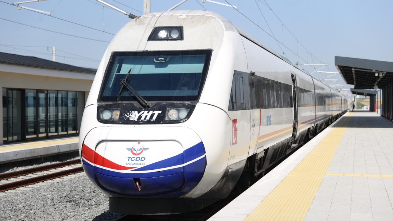 Halkalı-Kapıkule Hızlı Tren Hattı'nın Çerkezköy-Kapıkule Etabı 9 Ekim'de Açılıyor
