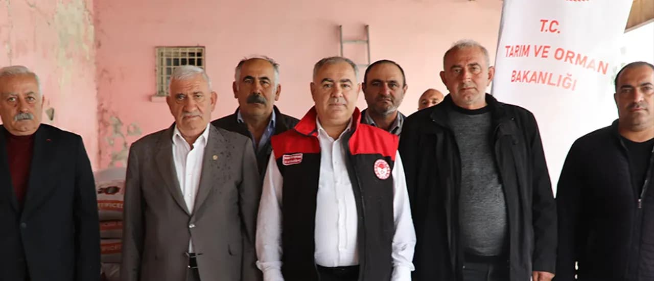 Elazığ'da 181 Çiftçiye 60,5 Ton Kırmızı Mercimek Tohumu Desteği