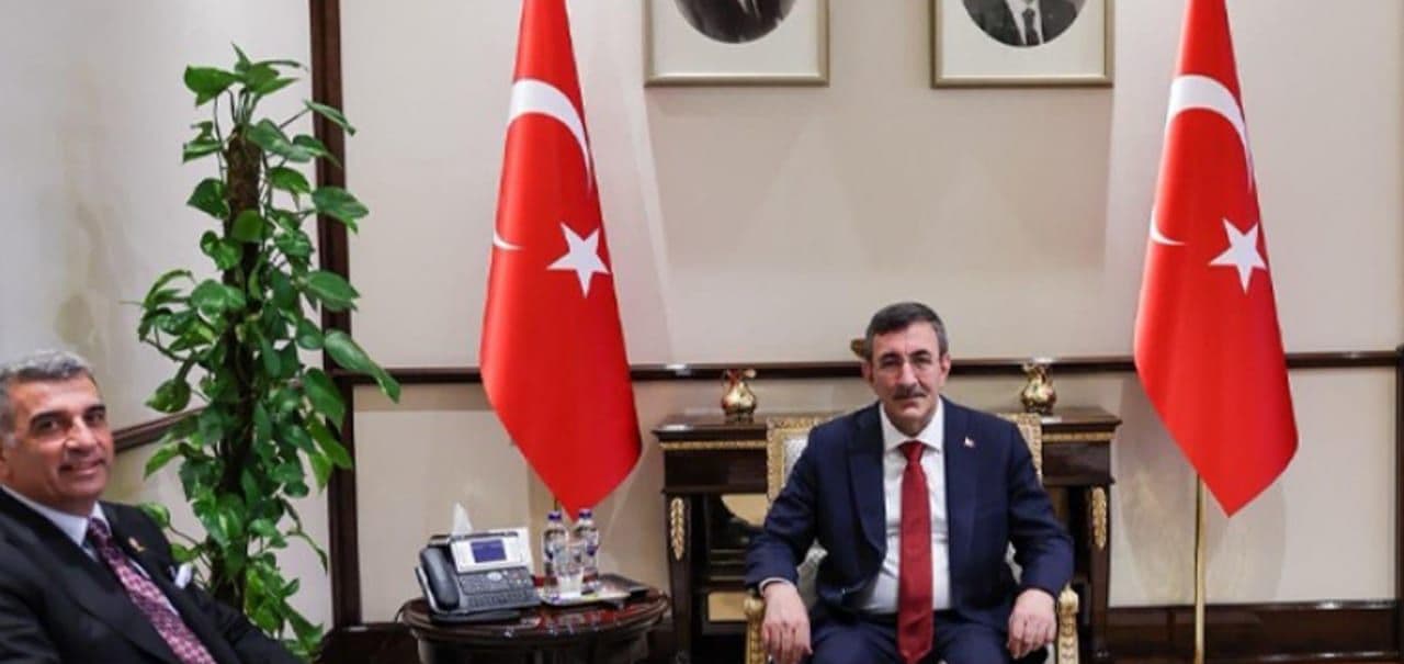 CHP'li Gürsel Erol'dan Cumhurbaşkanı Yardımcısı Cevdet Yılmaz'a Ziyaret