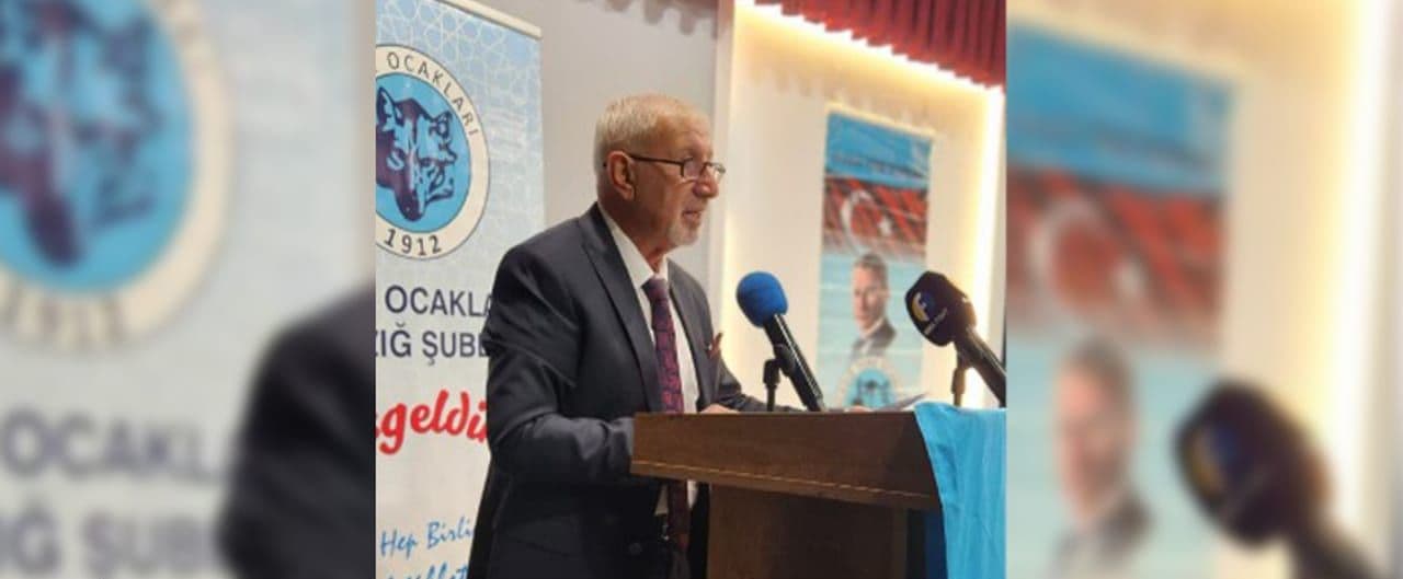 Elazığ'da 'Amerika'nın Yüzyıllık Orta Doğu Hayali' Konferansı Düzenlendi