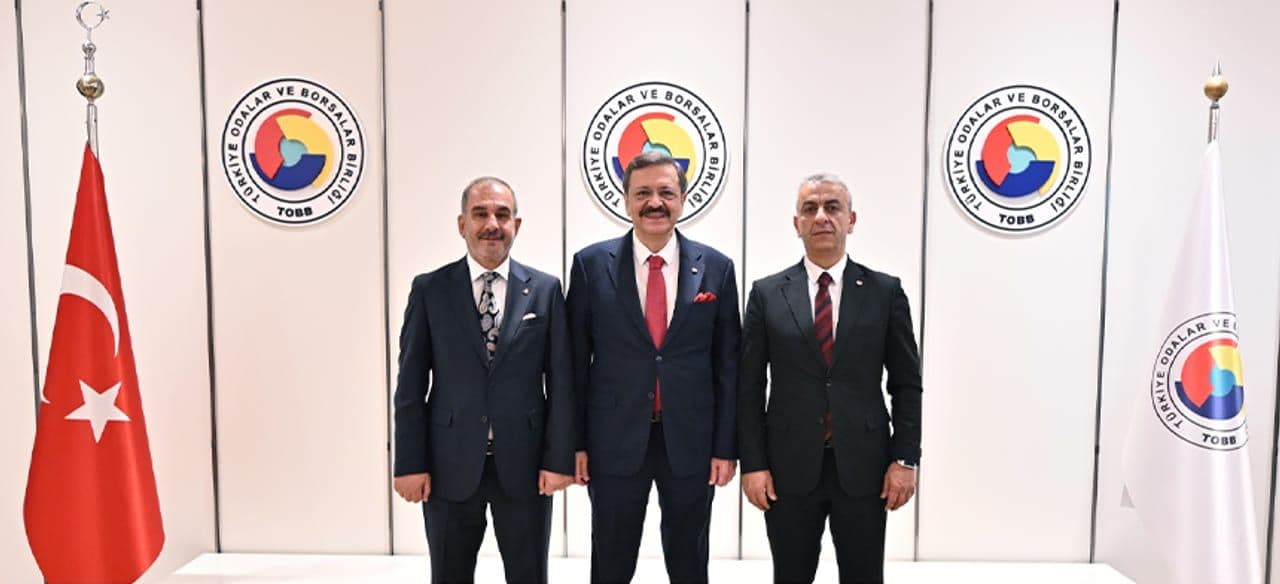 TOBB Başkanı Hisarcıklıoğlu'ndan İdris Alan'a Tebrik: Başarısı Tescillendi