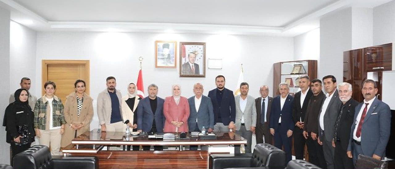 Palu'da AK Parti'ye Beş Yeni Katılım