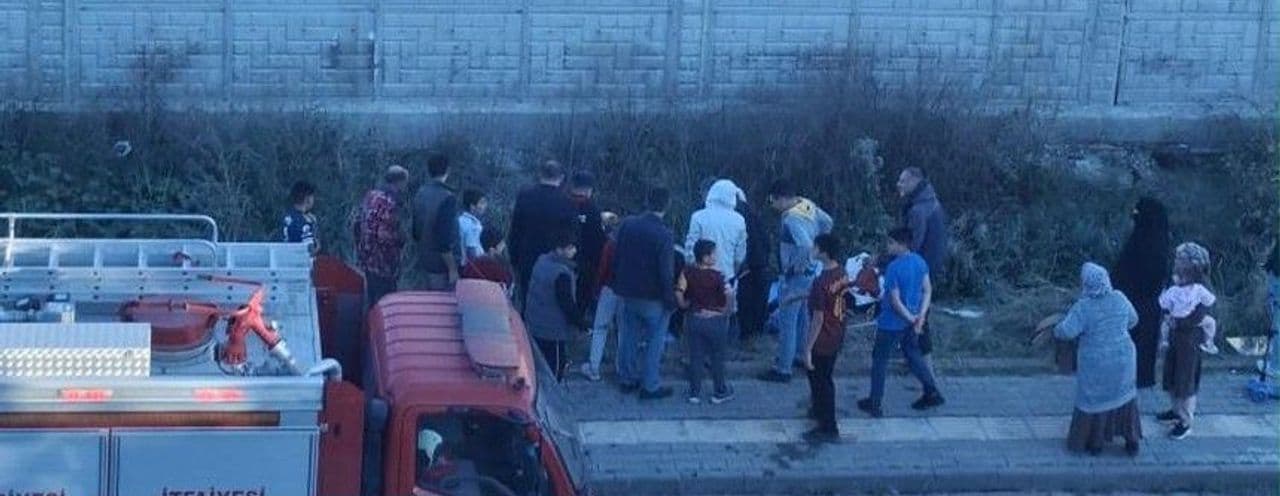 Karakoçan'da Su Kanalına Düşen Çocuk İtfaiye Tarafından Kurtarıldı