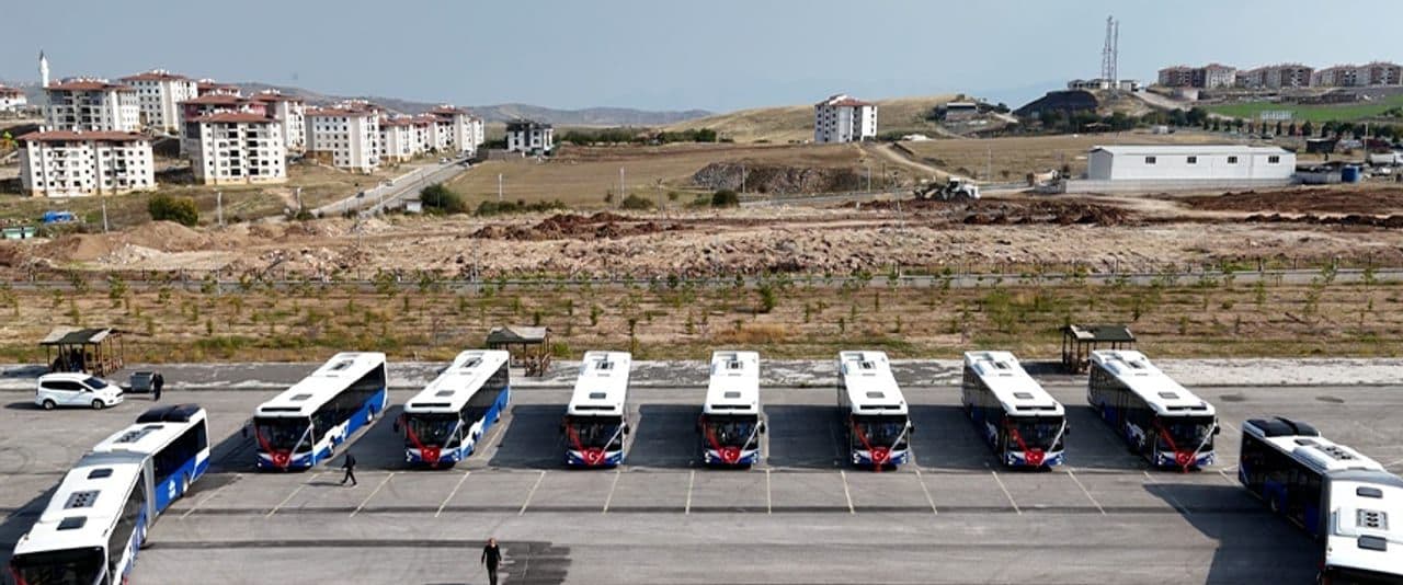 Elazığ Belediyesi Toplu Taşıma Filosunu 9 Yeni Otobüsle Genişletti