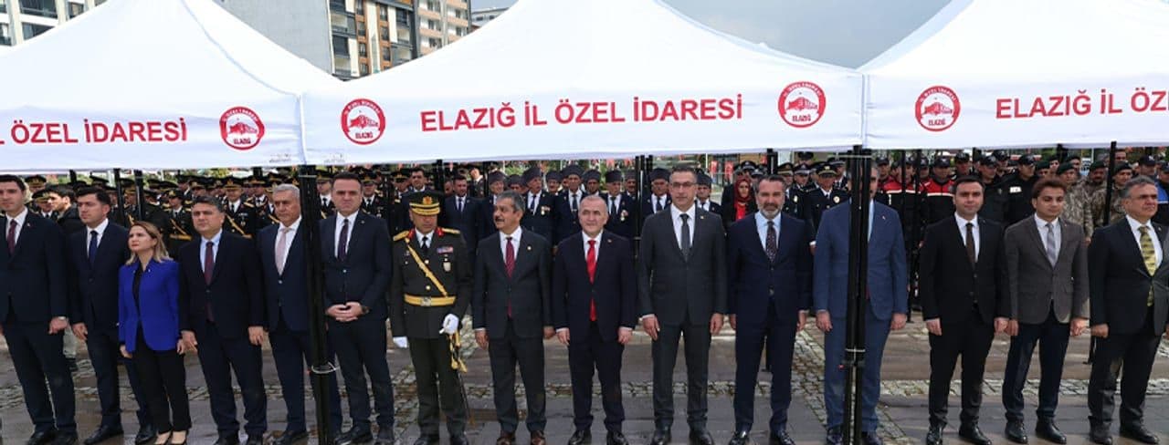 Elazığ'da Cumhuriyetin 103. Yılı Coşkuyla Kutlandı